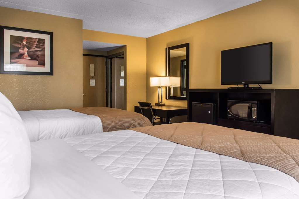 Western North Hotel 3*